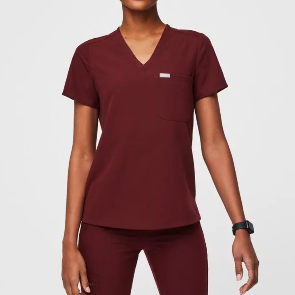 Figs Burgundy Scrub Top